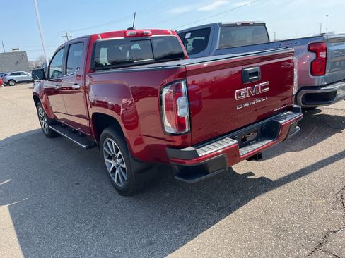 Used 2022 GMC Canyon Denali image 10