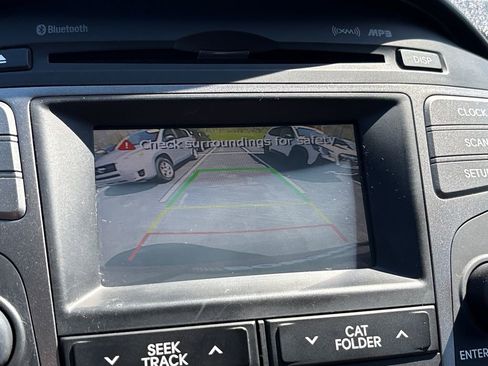 Used 2015 Hyundai Tucson SE image 14