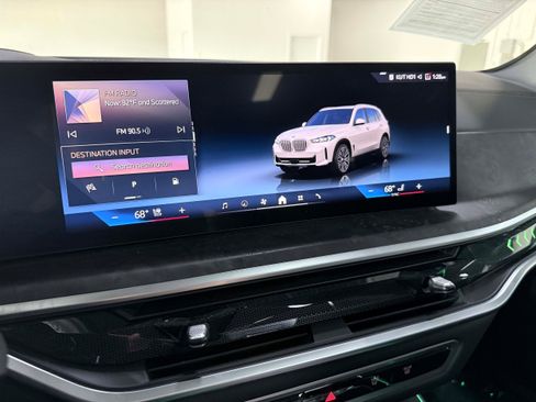 Used 2026 BMW X5 xDrive40i AWD/4WD image 21