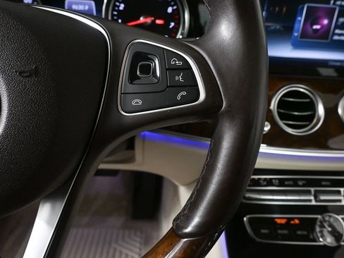 Used 2017 Mercedes-Benz E 300 4MATIC image 11