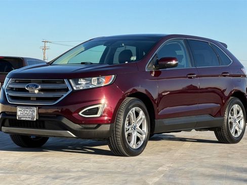 Used 2018 Ford Edge Titanium w/ Equipment Group 302A image 7