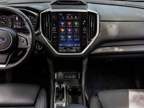 Used 2023 Subaru Ascent Limited image 11