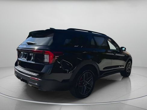 New 2026 Ford Explorer ST-Line w/ ST-Line Street Pack image 31