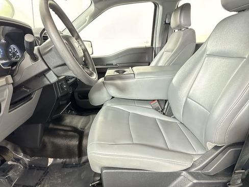 Used 2021 Ford F150 XL w/ Trailer Tow Package image 5