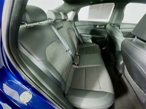 Used 2024 Kia Forte GT-Line w/ GT-Line Premium Package image 29