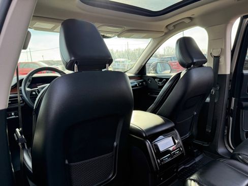 Used 2021 Lincoln Aviator Reserve image 19