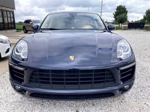 Used 2017 Porsche Macan AWD/4WD image 3