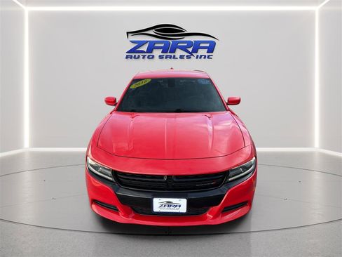 Used 2018 Dodge Charger GT image 10