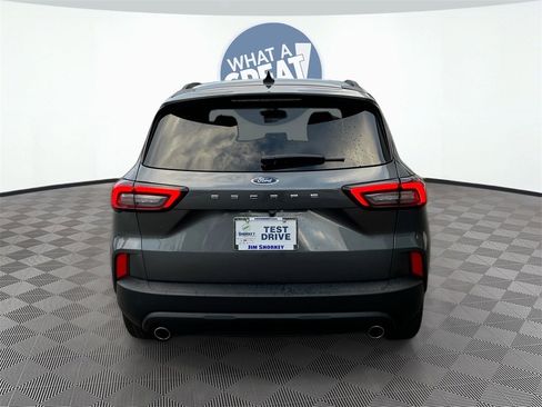 Used 2025 Ford Escape ST-Line image 5