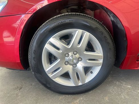 Used 2015 Chevrolet Impala LT w/ LT Sunroof Package image 9