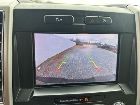 Used 2019 Ford F150 Lariat image 25