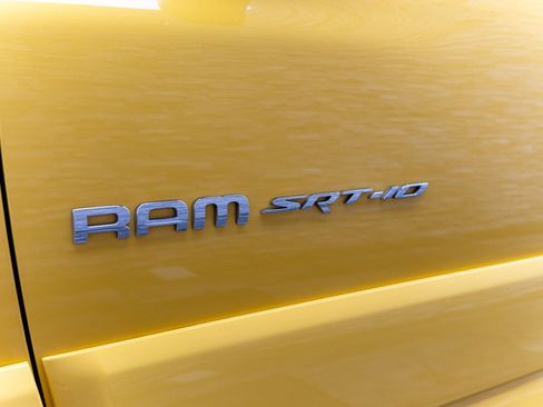 Used 2005 Dodge Ram 1500 Truck 4dr Quad Cab 140.5 WB image 30