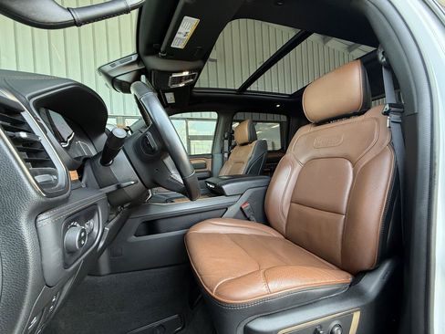 Used 2024 RAM 1500 Longhorn AWD/4WD image 14