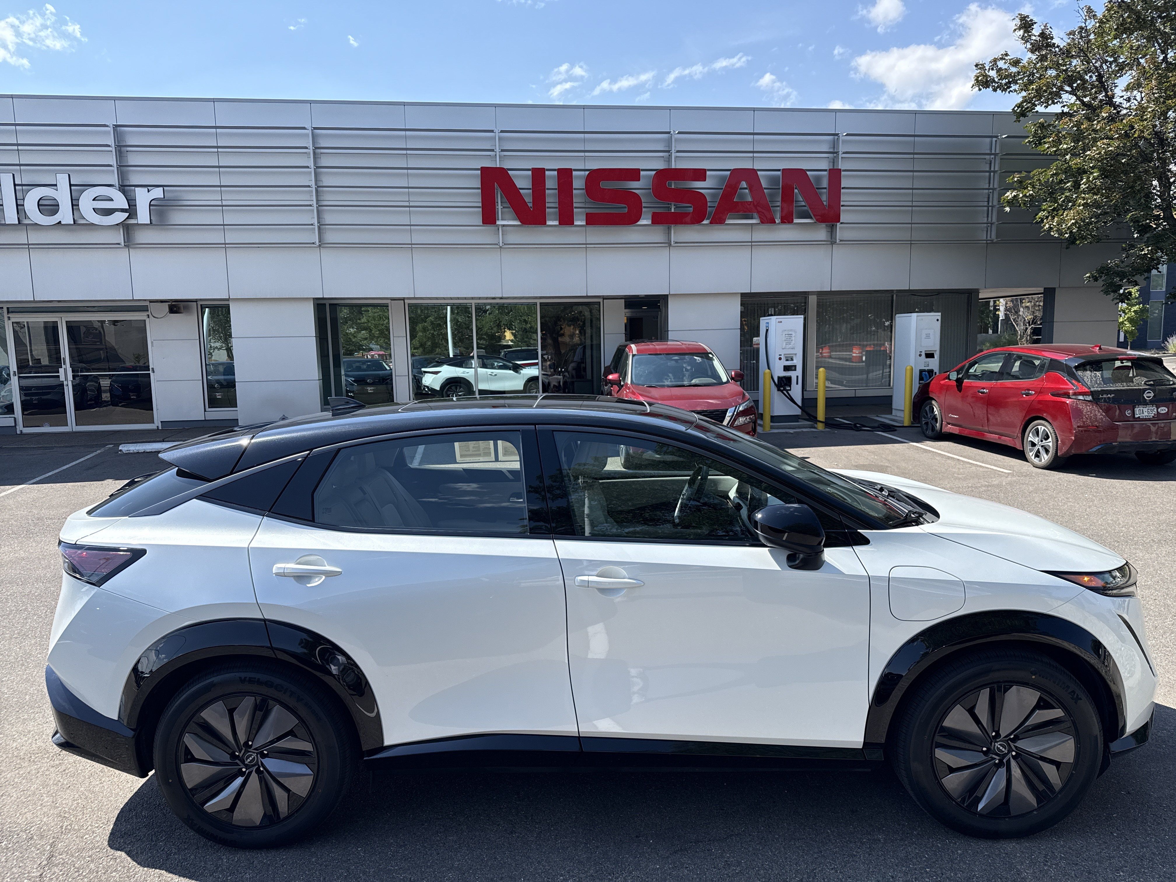 Certified 2024 Nissan Ariya AWD image 10