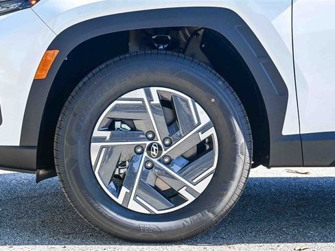 New 2026 Hyundai Tucson Blue SE image 12