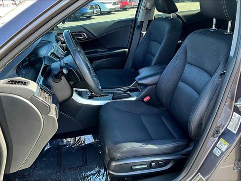 Used 2014 Honda Accord Sport image 7