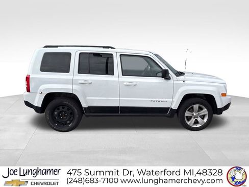 Used 2016 Jeep Patriot Latitude image 2