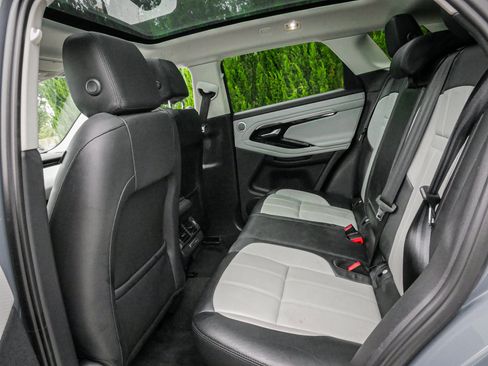 Used 2022 Land Rover Range Rover Evoque R-Dynamic S AWD/4WD image 7