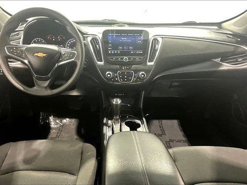 Used 2020 Chevrolet Malibu LT image 7