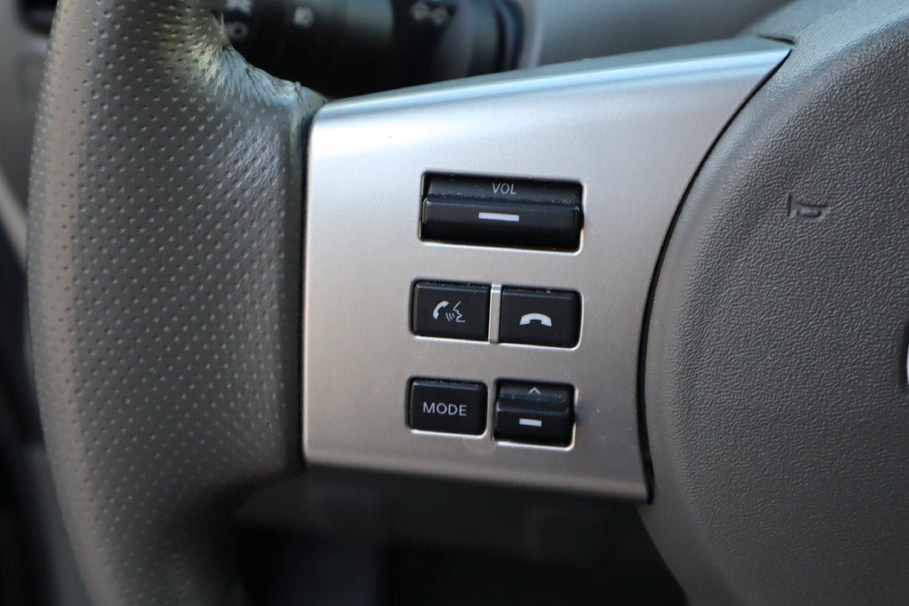 Used 2018 Nissan Frontier SV w/ Value Truck Package RWD image 11