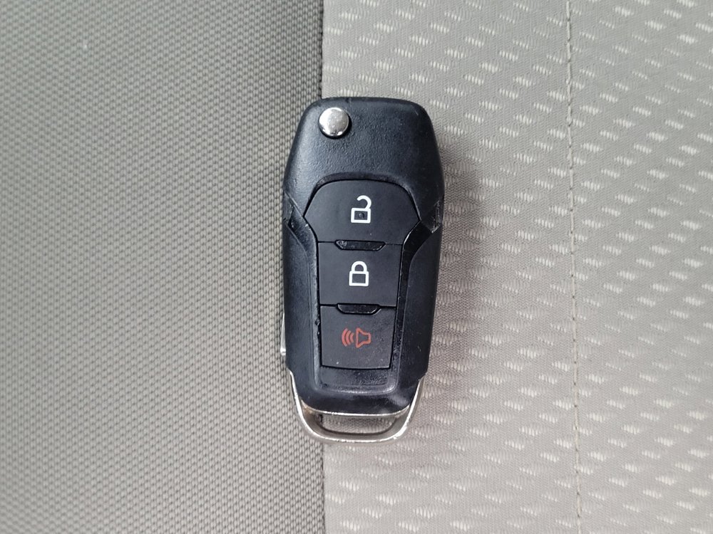 Used 2021 Ford EcoSport S FWD image 32