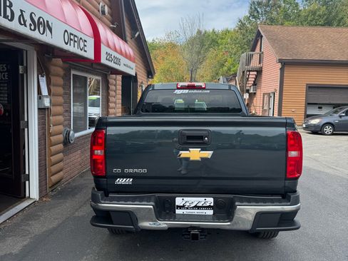Used 2018 Chevrolet Colorado W/T w/ WT Convenience Package image 5