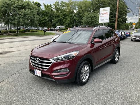 Used 2017 Hyundai Tucson SE w/ SE Popular Package 02 AWD/4WD image 1
