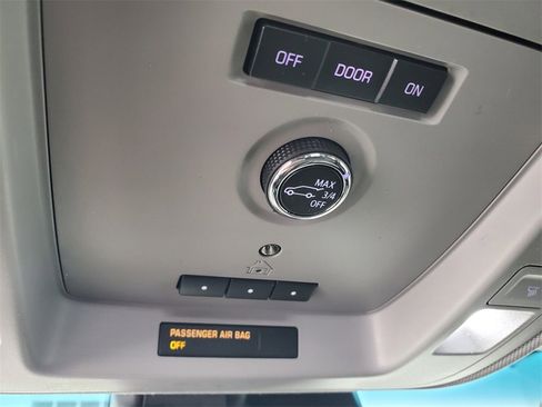 Used 2019 Chevrolet Suburban LT w/ Max Trailering Package image 26