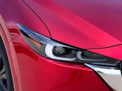 Certified 2025 MAZDA CX-5 Signature image 27