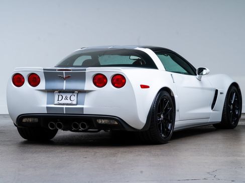 Used 2013 Chevrolet Corvette Z06 RWD image 8