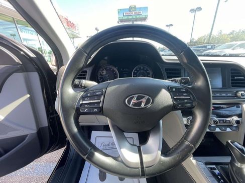 Used 2020 Hyundai Elantra Value Edition w/ Cargo Package (C1) image 21