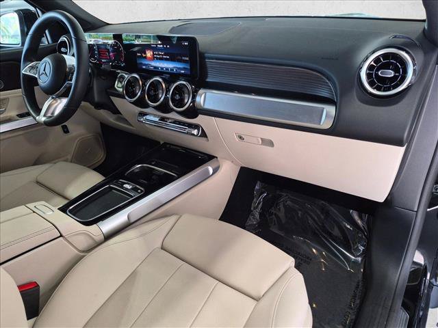 Used 2026 Mercedes-Benz GLB 250 image 22