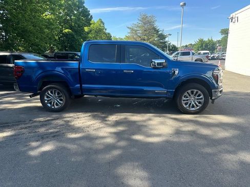 Used 2024 Ford F150 Lariat w/ FX4 Off-Road Package AWD/4WD image 4