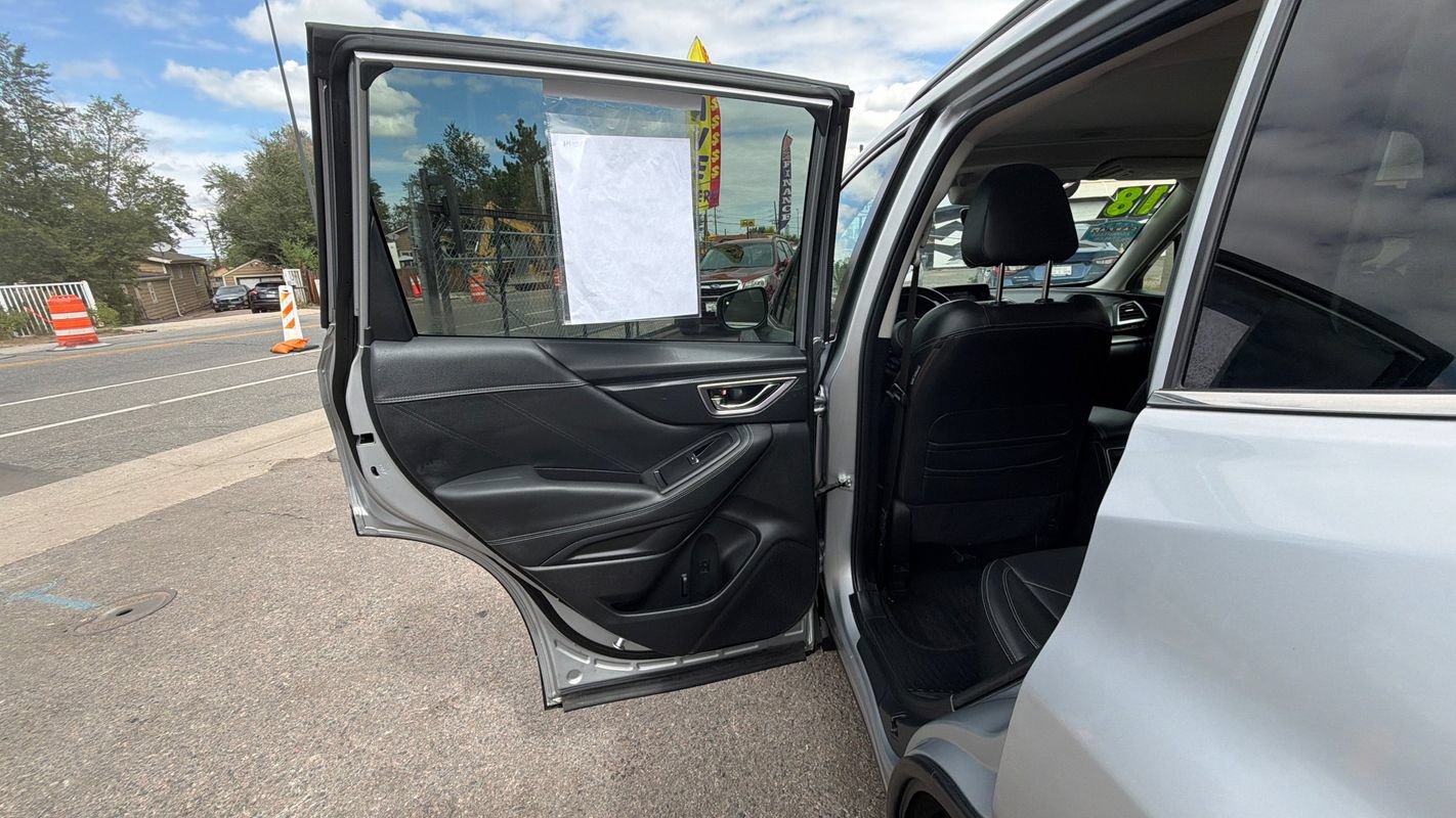Used 2019 Subaru Forester Limited w/ Popular Package #3 AWD/4WD image 11