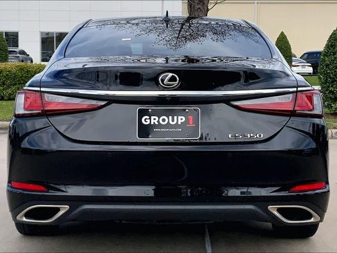 Used 2024 Lexus ES 350 w/ Premium Package FWD image 9