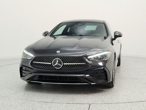Certified 2025 Mercedes-Benz CLE 450 4MATIC Coupe image 2