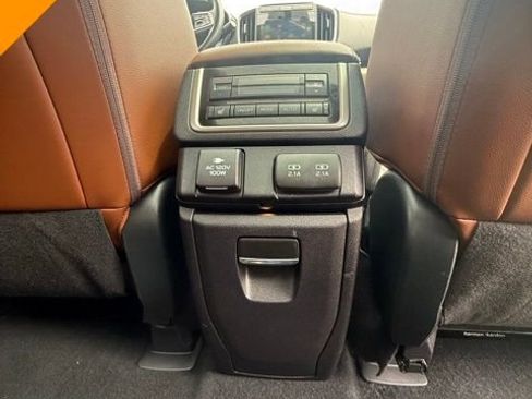 Used 2019 Subaru Ascent Touring AWD/4WD image 27