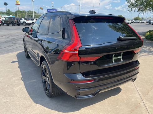 Certified 2024 Volvo XC60 T8 Ultimate w/ Climate Package AWD/4WD image 3
