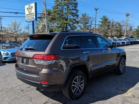 Used 2021 Jeep Grand Cherokee Limited AWD/4WD image 8