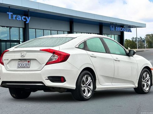 Used 2019 Honda Civic LX image 6