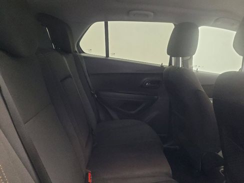 Used 2020 Chevrolet Trax LS w/ Tint and Cruise Package FWD image 19
