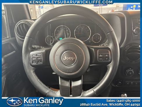 Used 2017 Jeep Wrangler Unlimited Sahara AWD/4WD image 13