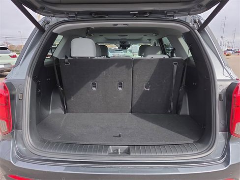 Used 2025 Hyundai Palisade SEL image 14