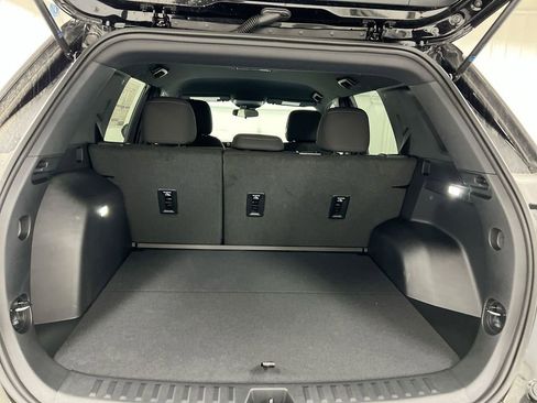 New 2026 Chevrolet Equinox LT FWD image 19