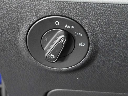 Used 2022 Volkswagen Taos S FWD image 18