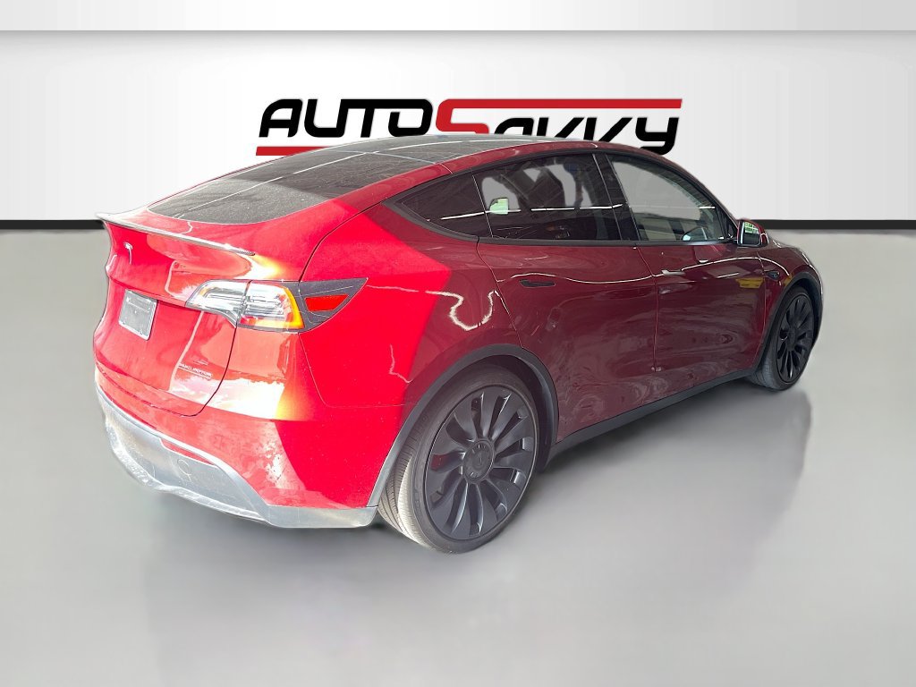 Used 2024 Tesla Model Y Performance AWD/4WD image 7