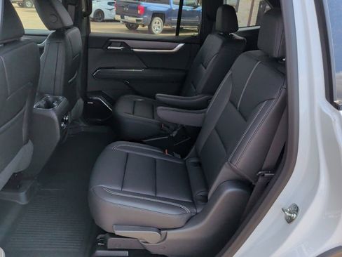 New 2026 GMC Acadia Elevation w/ Black Edition image 35