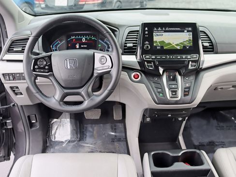 Used 2019 Honda Odyssey EX-L image 16