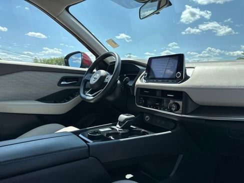 Certified 2023 Nissan Rogue SV AWD/4WD image 23