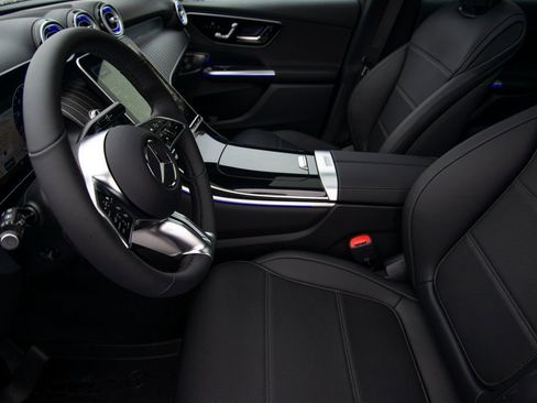 New 2026 Mercedes-Benz GLC 300 4MATIC image 10